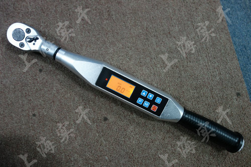 ���@Ť������