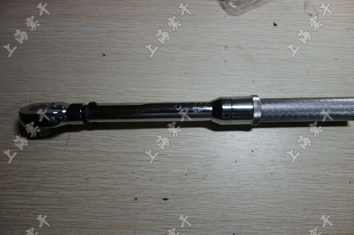 預置式扭力扳手